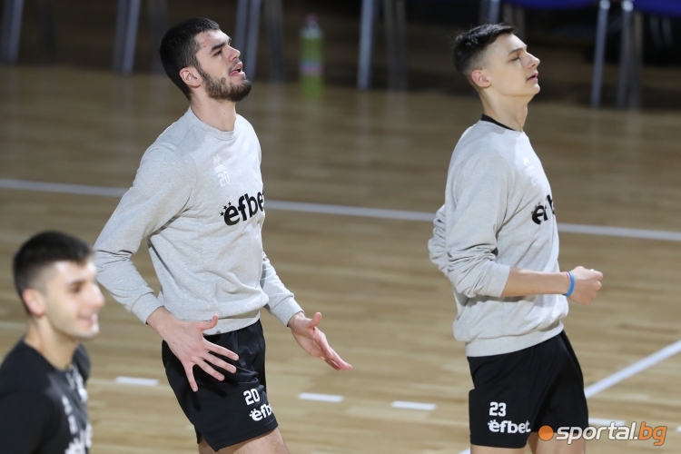 Тренировка на НО по волейбол